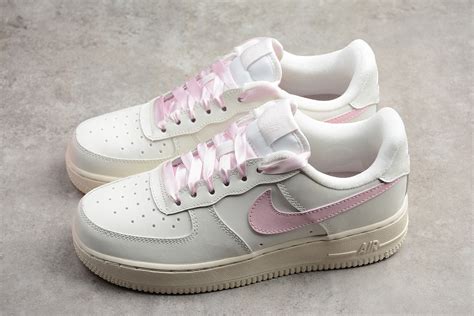 Nike Air force shoes women